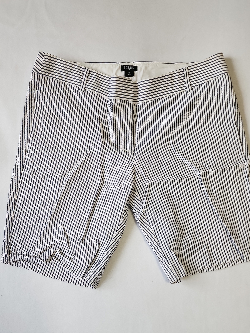 J. Crew Women’s White and Navy Striped Seersucker Flat-Front Shorts